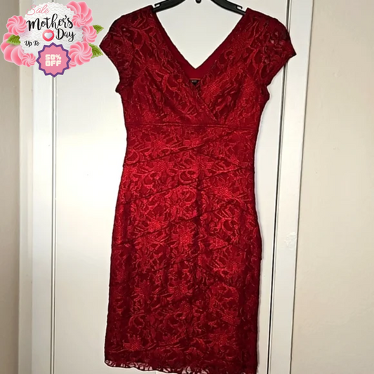 Scarlett Burgundy Lace Dress Red Size 4 Pit to Pit 16 (L 38")| Mother's Day Sale Scarlett
