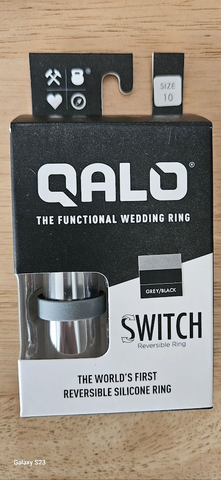 QALO Reversible Gray & Black Silicone Functional Ring Size 10 - Independence Day QALO