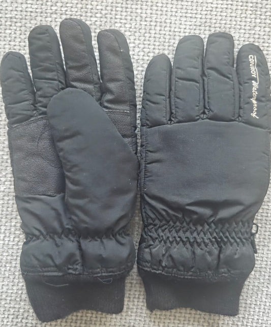 Conroy Snow Skiing/ Snow Boarding Waterproof Gloves, Large.  Clearance Sale Y Pay More