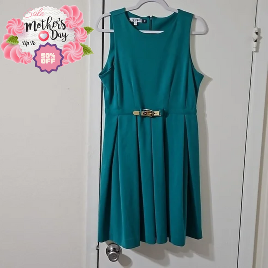 Jennifer Lopez Pleated Dress with Gold Belt Size L | Ideal For Mother's Day Gift Jennifer Lopez