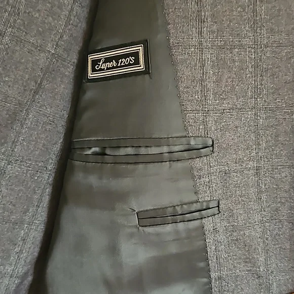 CANALI MEN'S GRAY SUIT, Size 40 Y Pay More