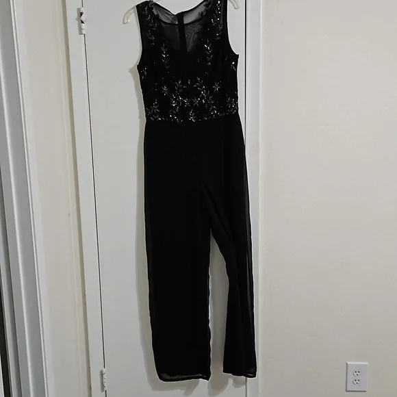 NWOT Raishma Designer Jumpsuit, S 8 Black Chiffon. Y Pay More