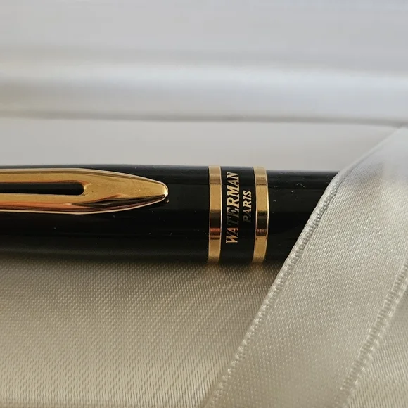 NWT Waterman Paris Black 18K Gold Y Pay More