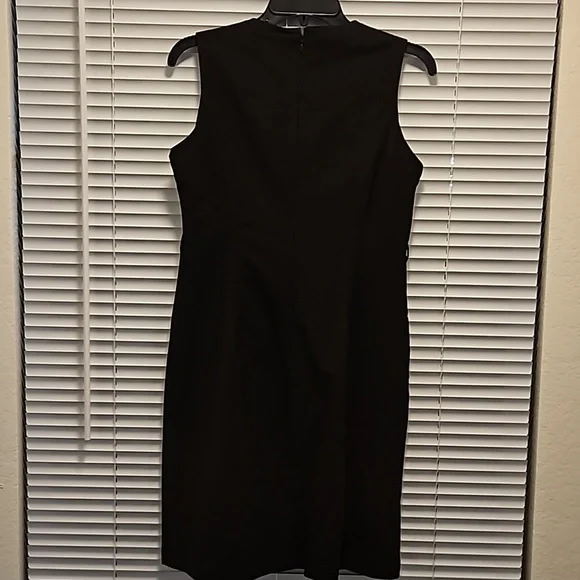 NOWT Sharagano Black Dress Size 4 Y Pay More