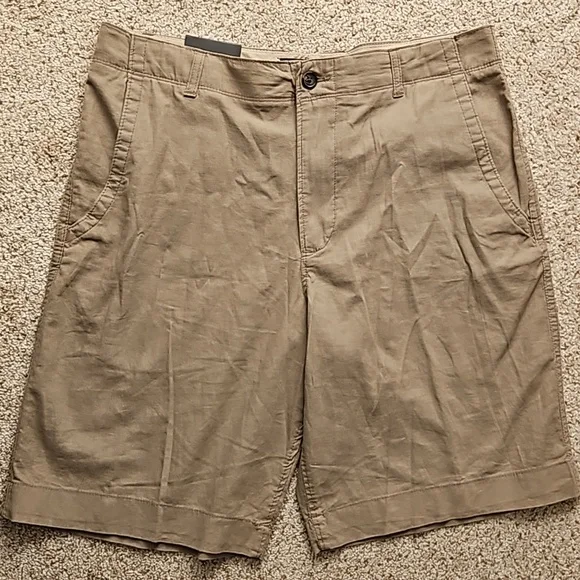 NWT Banana Republic Shorts 36 Y Pay More