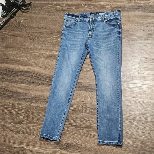 Aeropostale Jeans size 38 Y Pay More