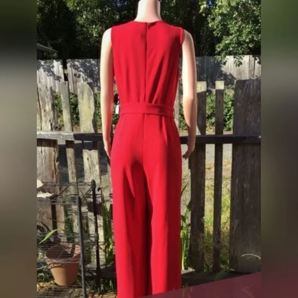 Shelby & Palmer Elegant Jumpsuit size 10 Y Pay More