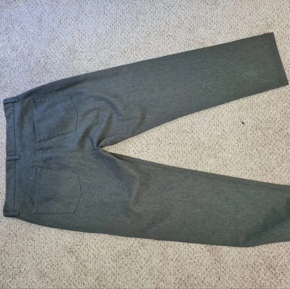 NWOT Banana Republic Men's Pants s. 35 Y Pay More