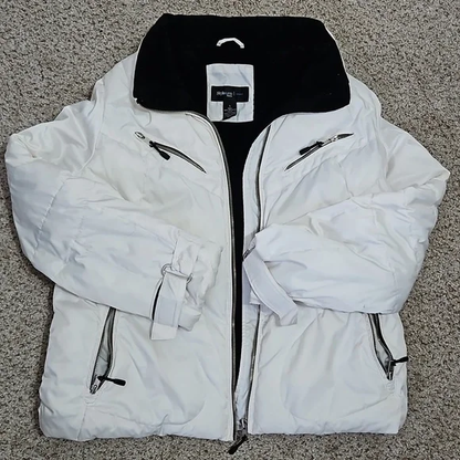 Women’s Style & Co. Sport Petite White Puffer Jacket Black Zippers, L Y Pay More