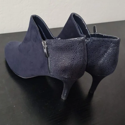 NWOT elegant NWT M&S navy blue ankle boots Y Pay More