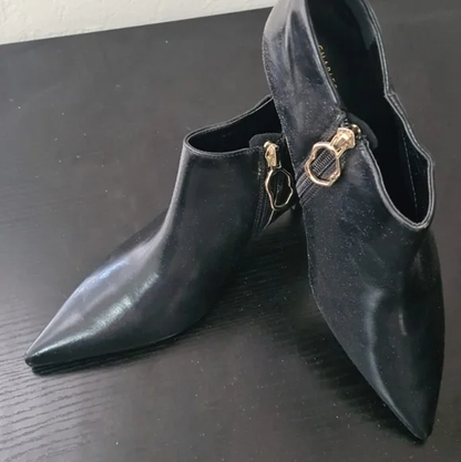 NWOT Charles and Keith pointed Ankle boots Y Pay More