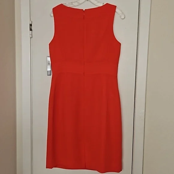 NWT Tahari Arthur S. Levine Dress 8P Y Pay More